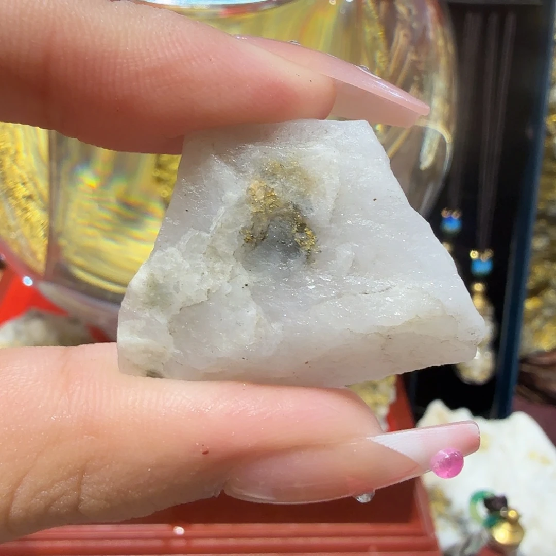 致青春聚金阁天然明金矿标