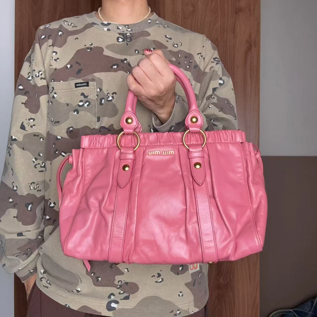 99新 MIU MIU/缪缪 粉色 托特 单肩包0052