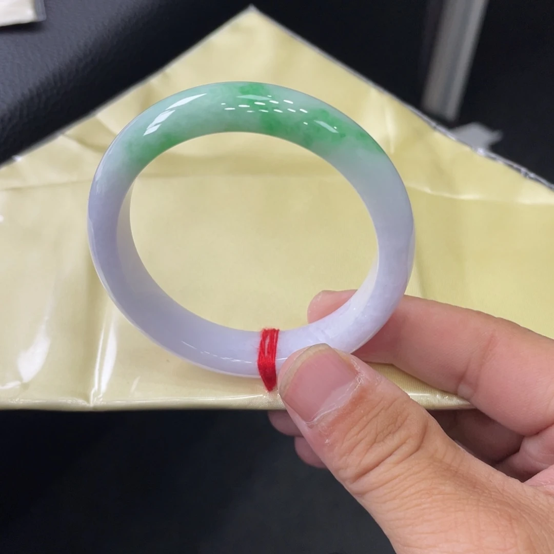 翡翠未镶嵌手镯翡翠
