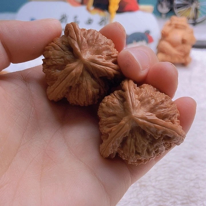 吊坠文玩核桃余*三棱