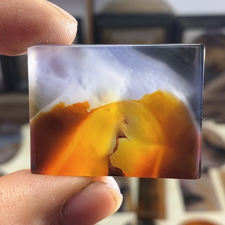 玛瑙/玉髓颈饰未镶嵌