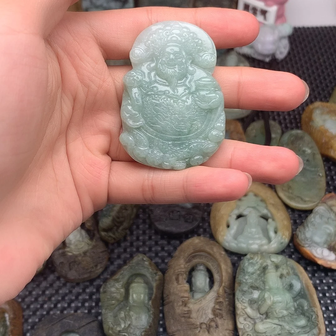 翡翠未镶嵌颈饰005