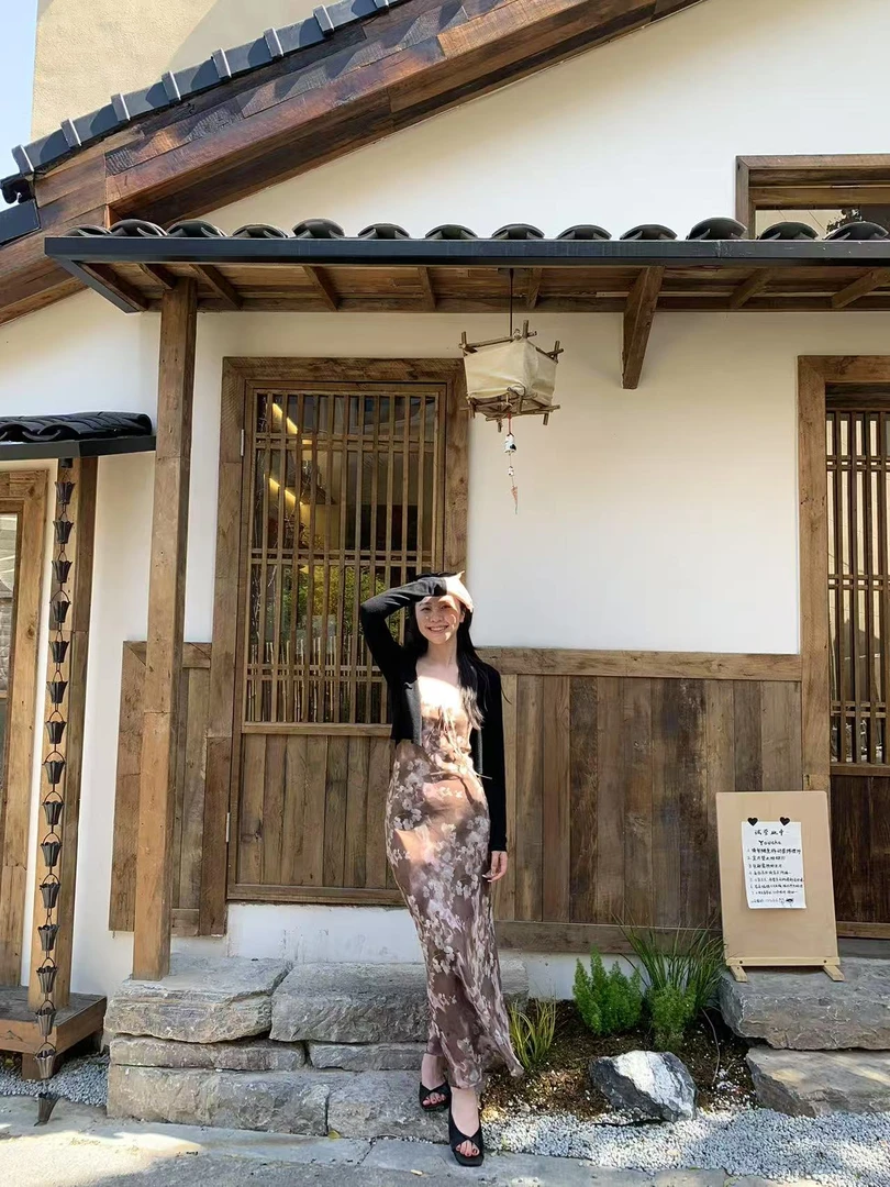 闭店清仓NO退NO换【鸢尾与旧信】花色斜裁气质修身春夏吊带裙