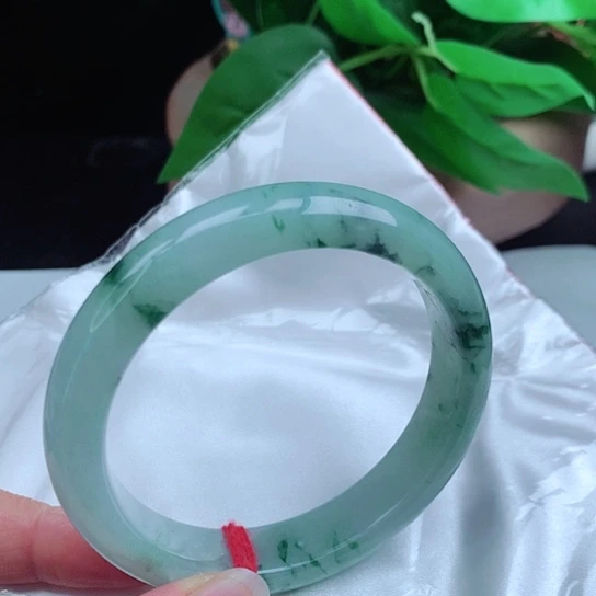 翡翠手镯足银镀金镶嵌      正圈60 冰飘花