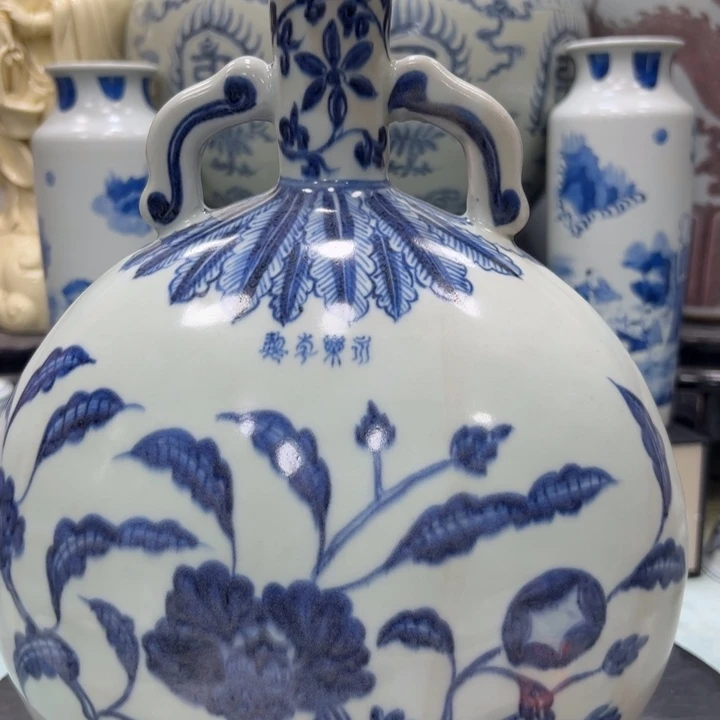 摆件k****g青花瓷花卉把月瓶
