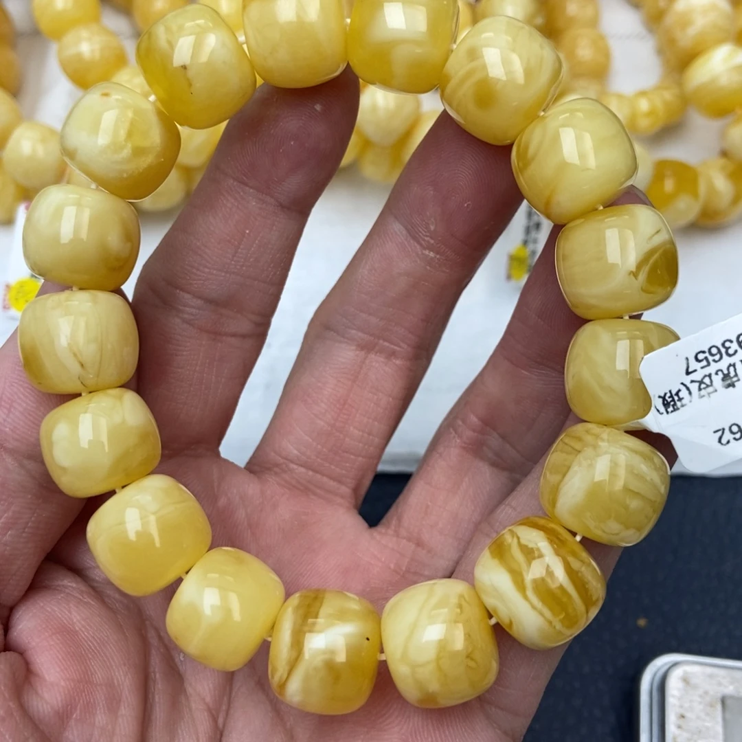 琥珀未镶嵌珠宝奇石8