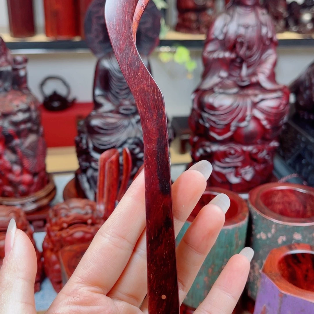 檀香紫檀（小叶紫檀）枝**深