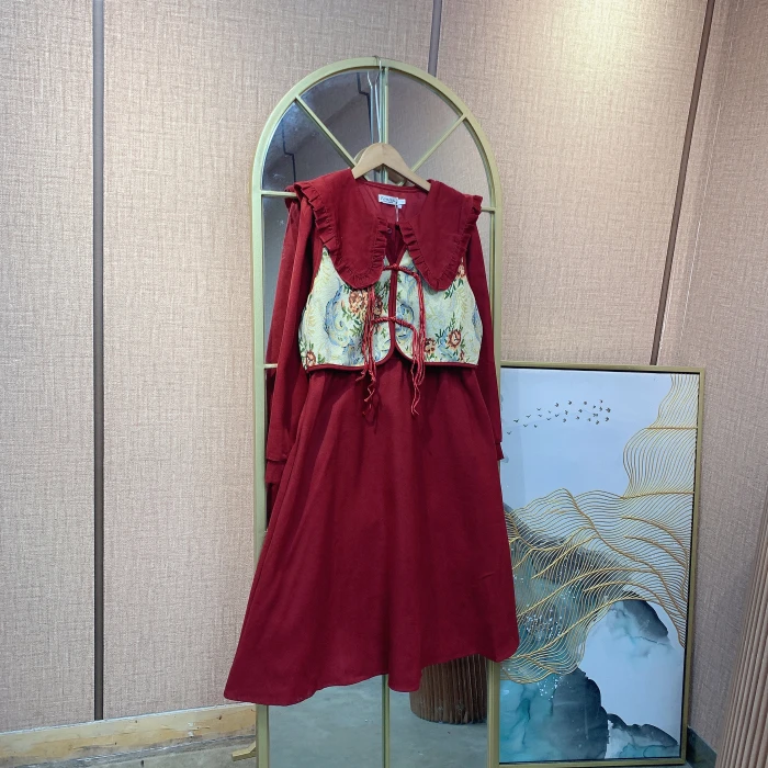 CR63孕妇红色连衣裙两件套L100-130 XL140