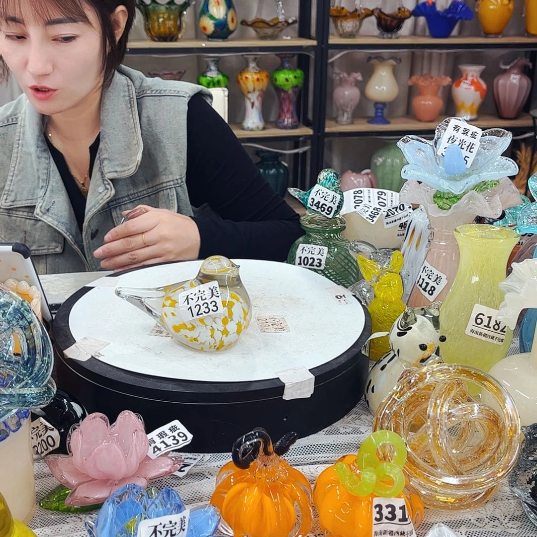 1233 家悦花瓶花器摆件不完美