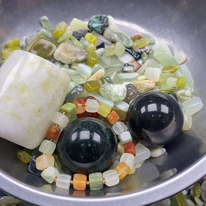 未镶嵌蛇纹石玉鱼缸石