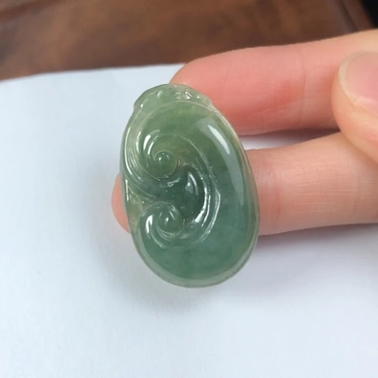 翡翠未镶嵌颈饰缅甸A货，每天下午1点半开播