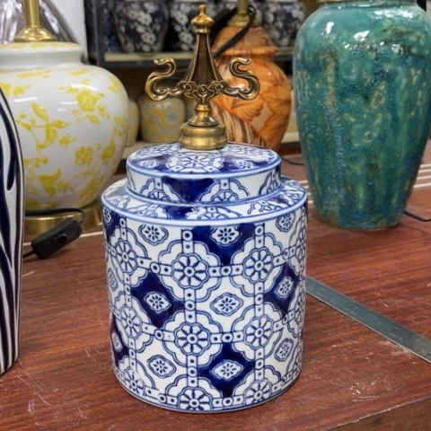 瓶瑕疵。。。。。。。。。。。。。。。。。。