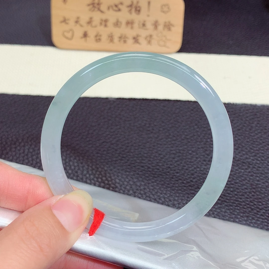 翡翠未镶嵌手镯537
