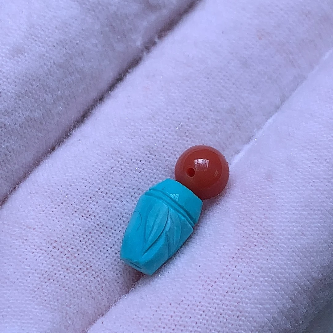 南红玛瑙未镶嵌珠宝奇石
