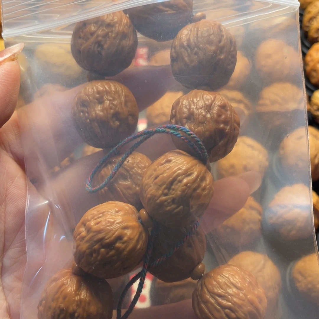 割***舍文玩核桃吊坠核桃