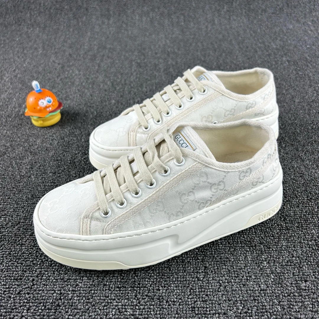 95新 GUCCI/古驰 双G饼干厚底鞋37码 经典双G刺绣 HB4233