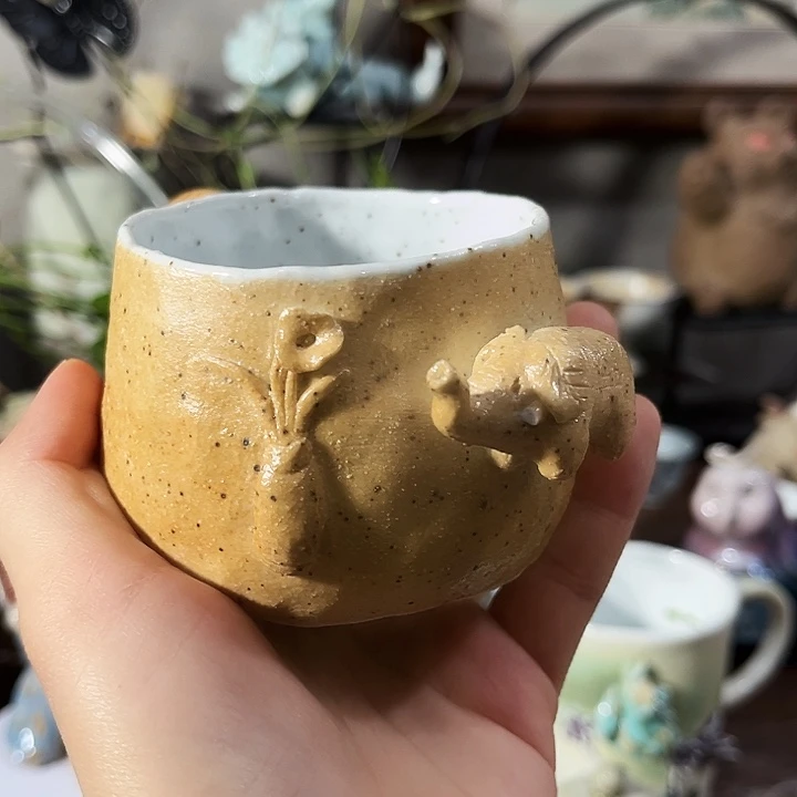 大象把手杯（微瑕，介意勿拍）