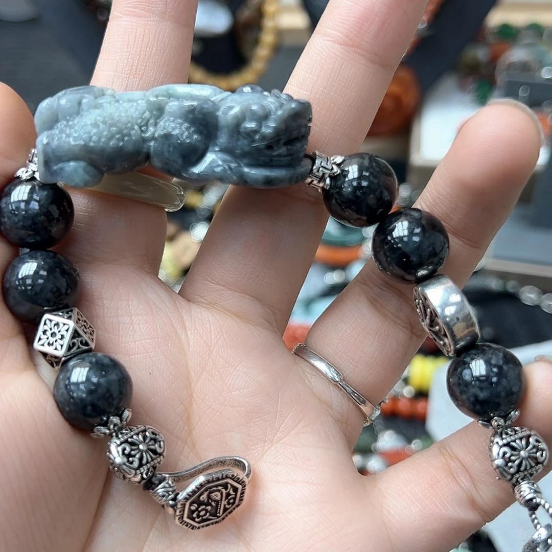 翡翠戒指未镶嵌?****✌