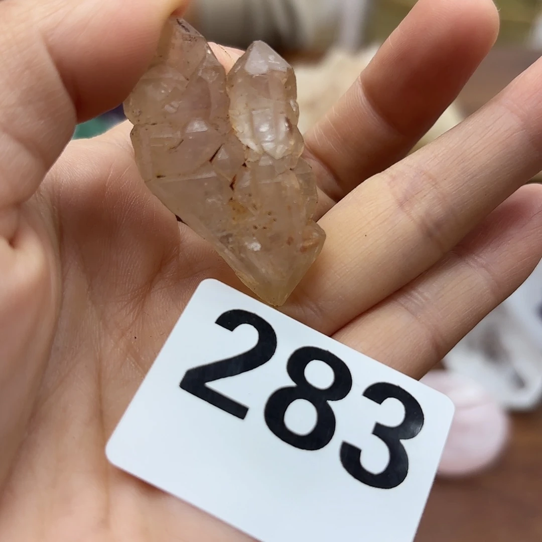 水晶大型摆件（非配饰）未镶嵌