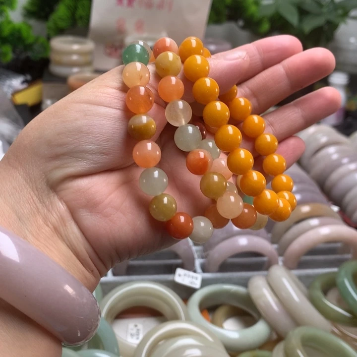 石英质玉未镶嵌手镯