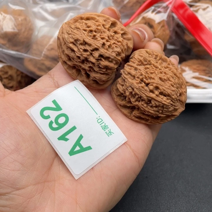 吊坠文玩核桃核桃