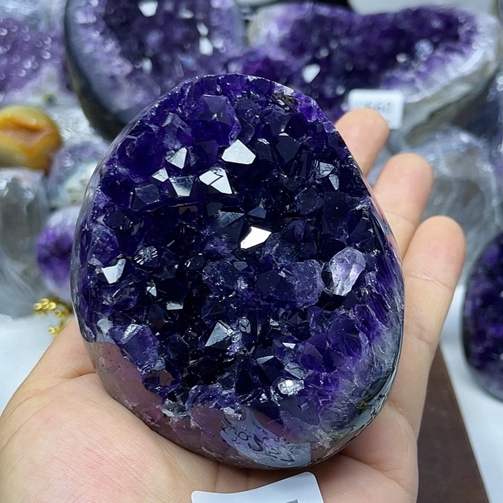 水晶大型摆件（非配饰）未镶嵌