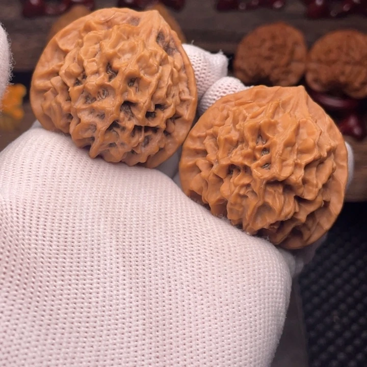 把件文玩核桃秦岭帝王官帽42全