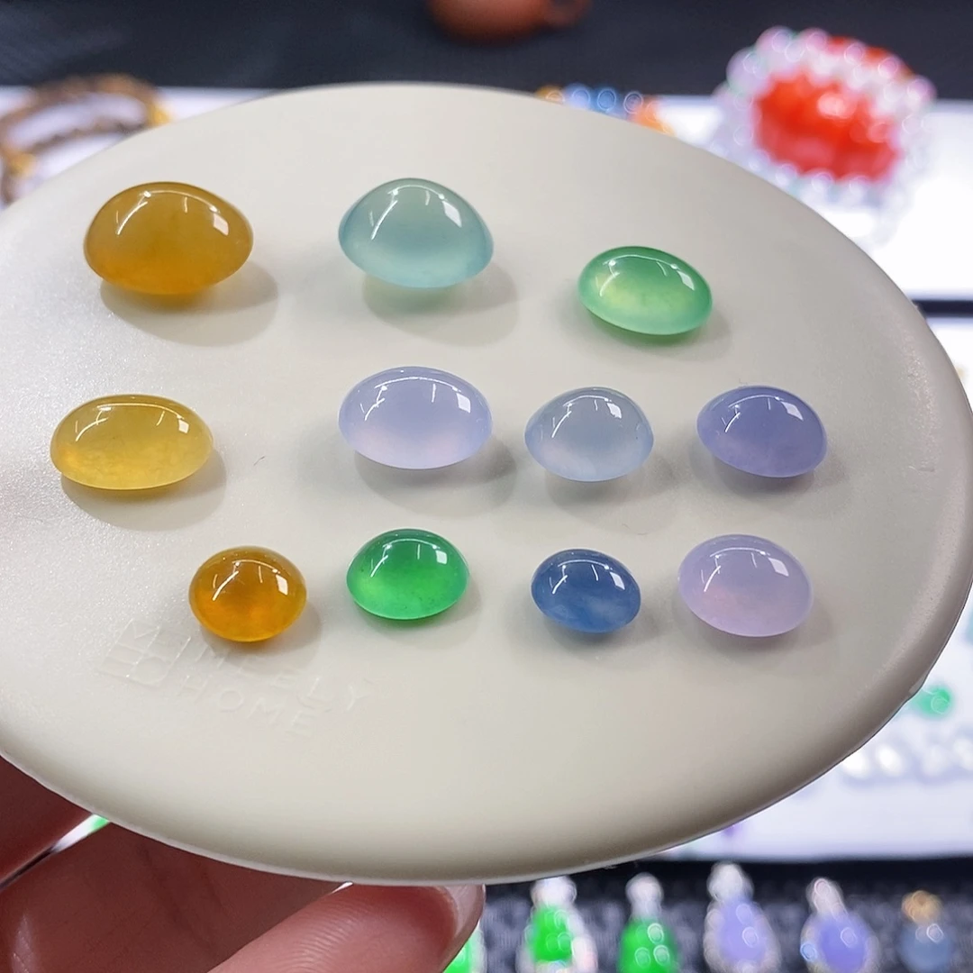 裸石翡翠多样性发其一