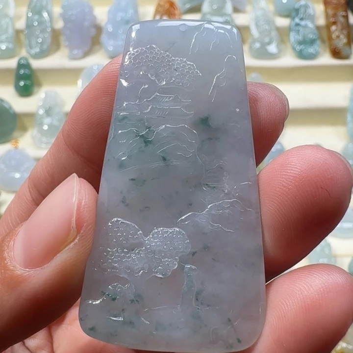 翡翠未镶嵌颈饰翡翠