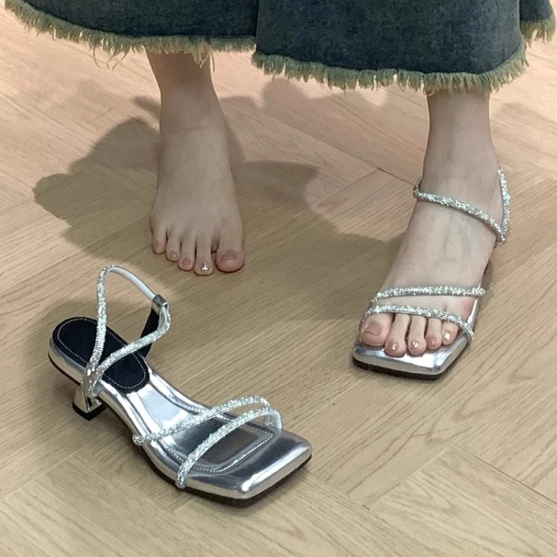 踩屎感凉鞋女夏季新款外穿时尚一鞋两穿凉拖鞋银色水钻粗跟高跟鞋