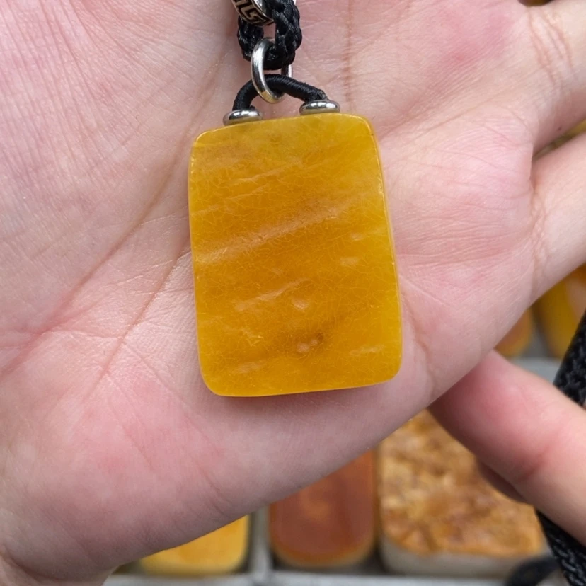 【闪购商品】琥珀珠宝奇石未镶嵌