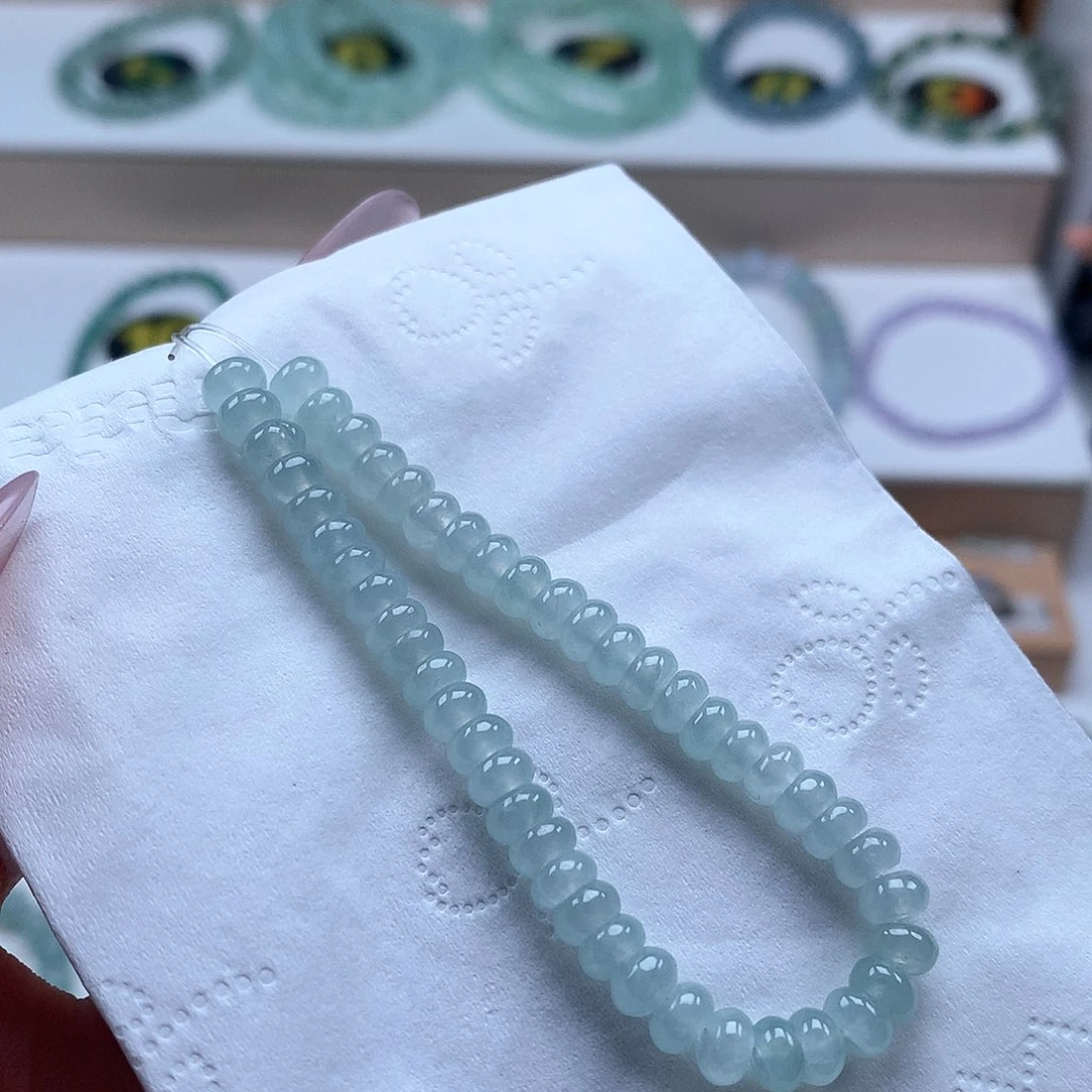 翡翠未镶嵌手串冰晴5.2