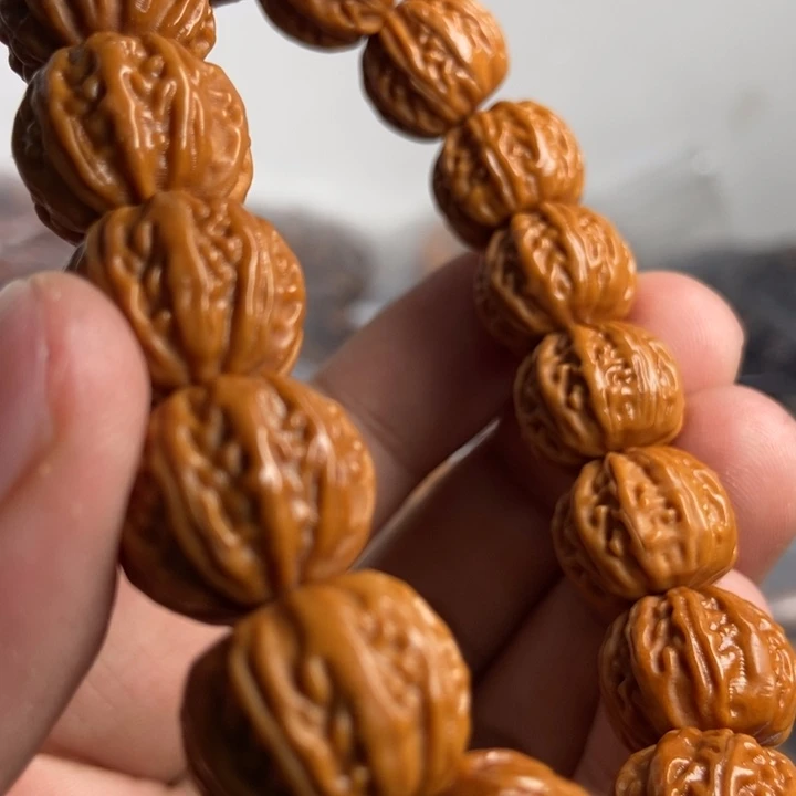 猴头核桃吊坠这首是你