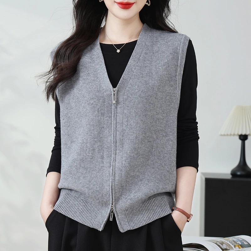 妈妈拉链针织开衫马甲背心女士春秋2025新款时尚外穿V领毛衣坎肩