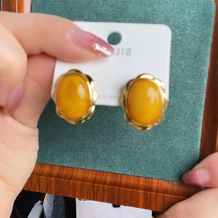 蜜蜡银S925镶嵌耳饰耳钉