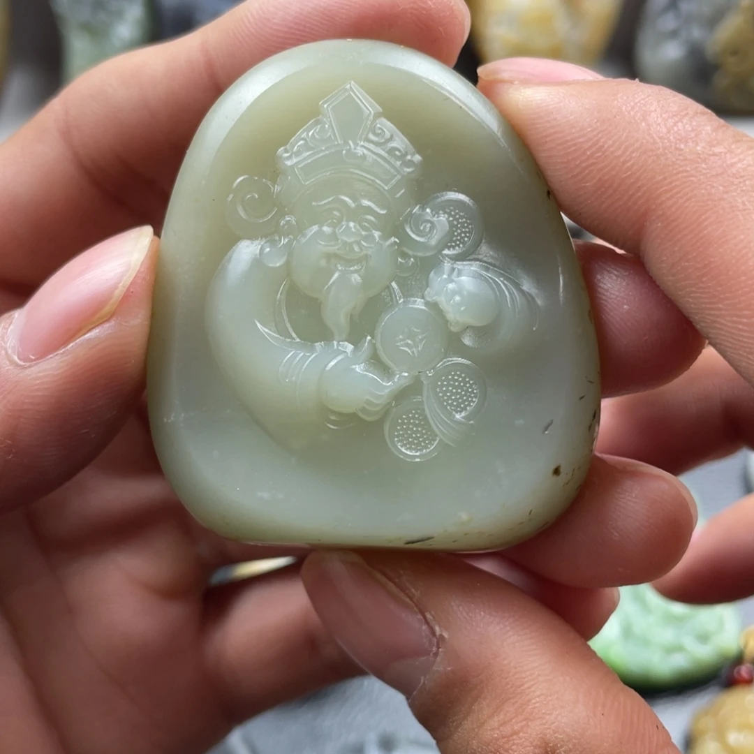 和田玉未镶嵌挂件