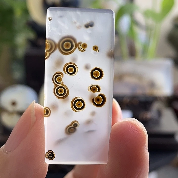 玛瑙/玉髓未镶嵌珠宝半成品