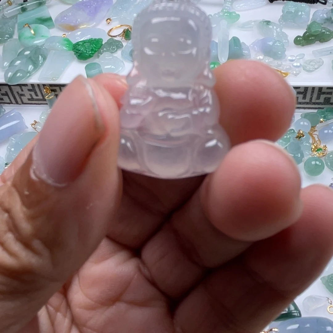 翡翠未镶嵌颈饰翡翠冰宝宝佛