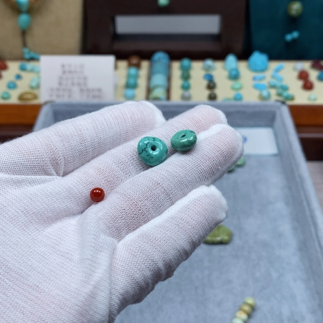 未镶嵌配饰南红玛瑙