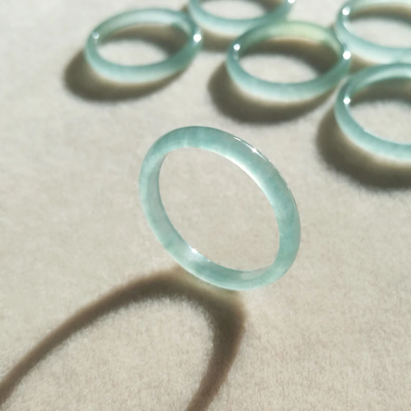 天然翡翠A货玉戒指冰种蓝水强光男女戒指情侣对戒尾戒女士绿色