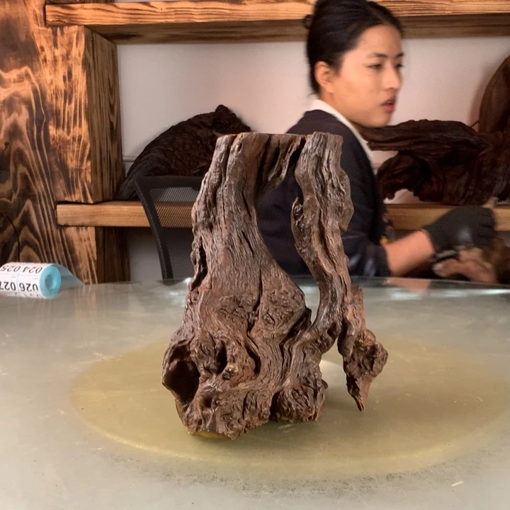 ****二天然的云南紫柚木会黄水