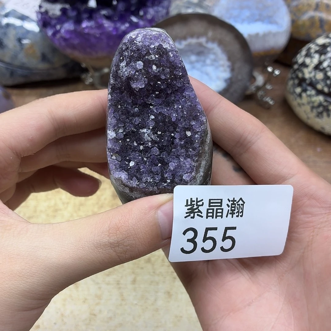 水晶未镶嵌大型摆件（非配饰）