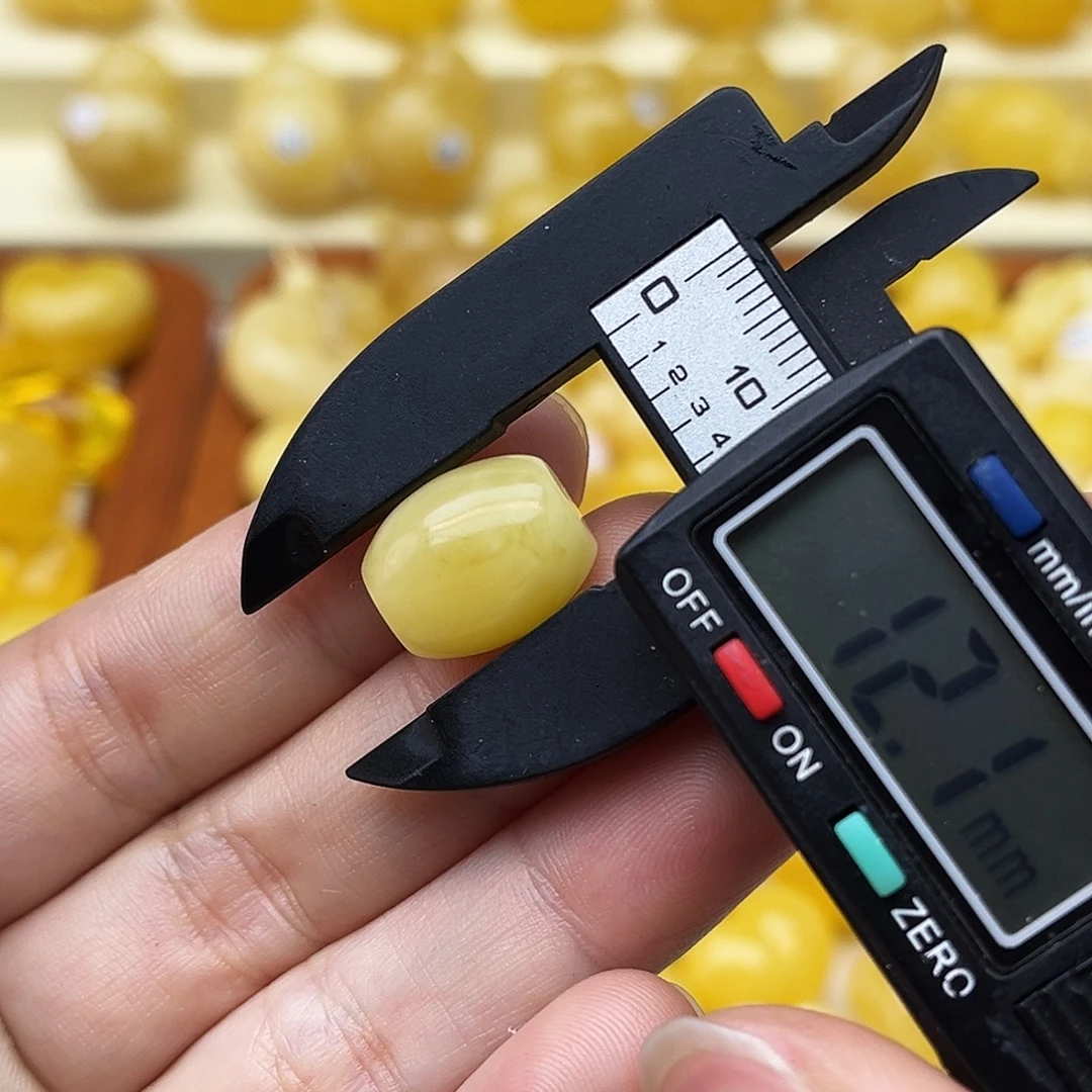 蜜蜡未镶嵌裸石天然