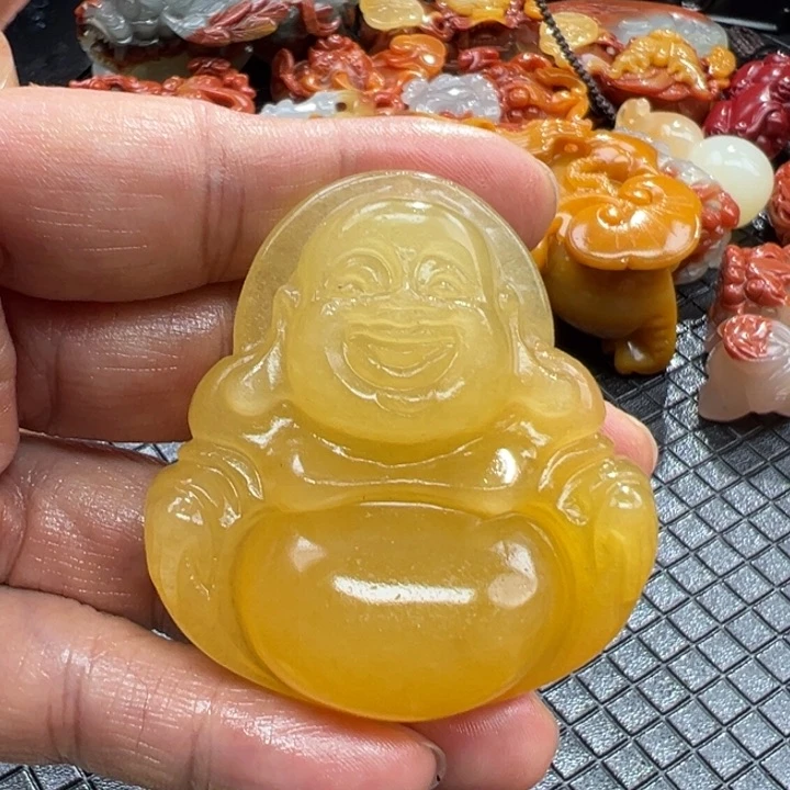 石英质玉（黄龙玉）颈饰未镶嵌