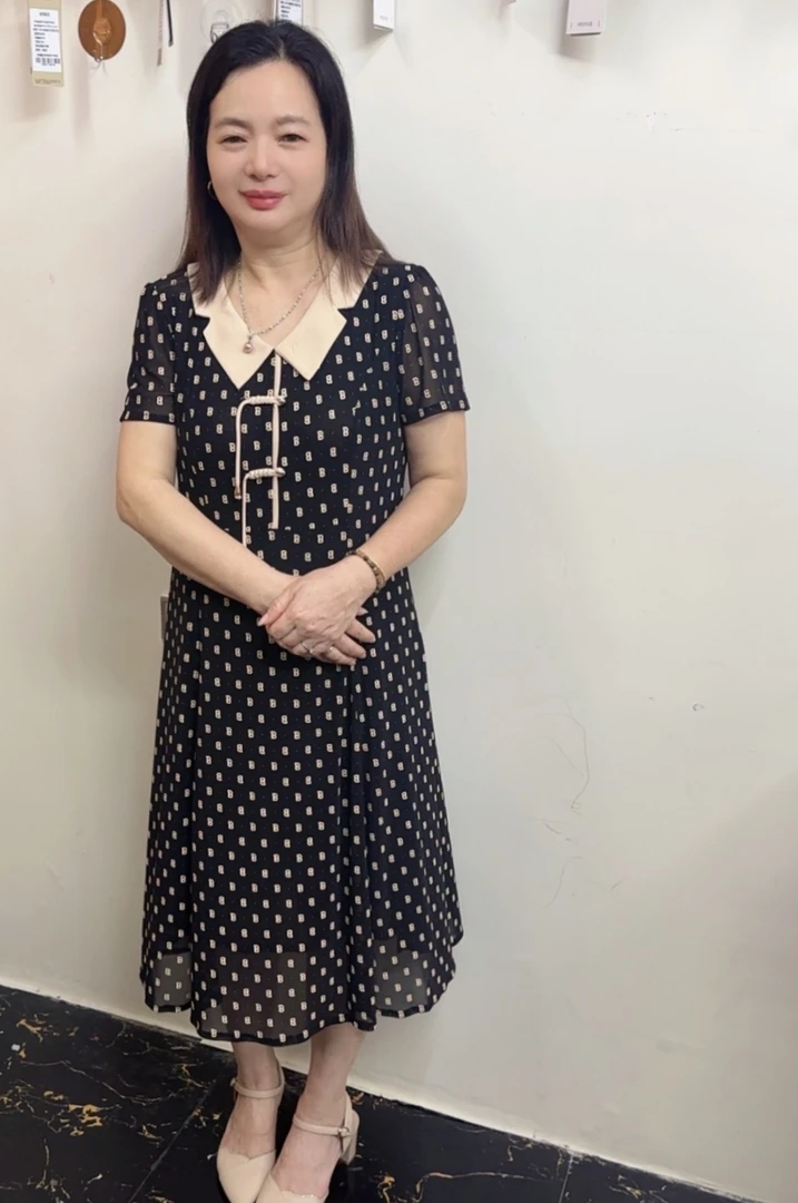 夏装印花连衣裙女新款娃娃领气质减龄女神范遮肚子显瘦中长裙子