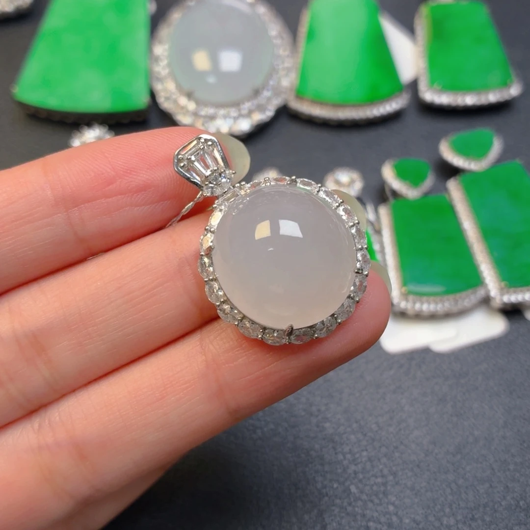 翡翠银S925镶嵌颈饰