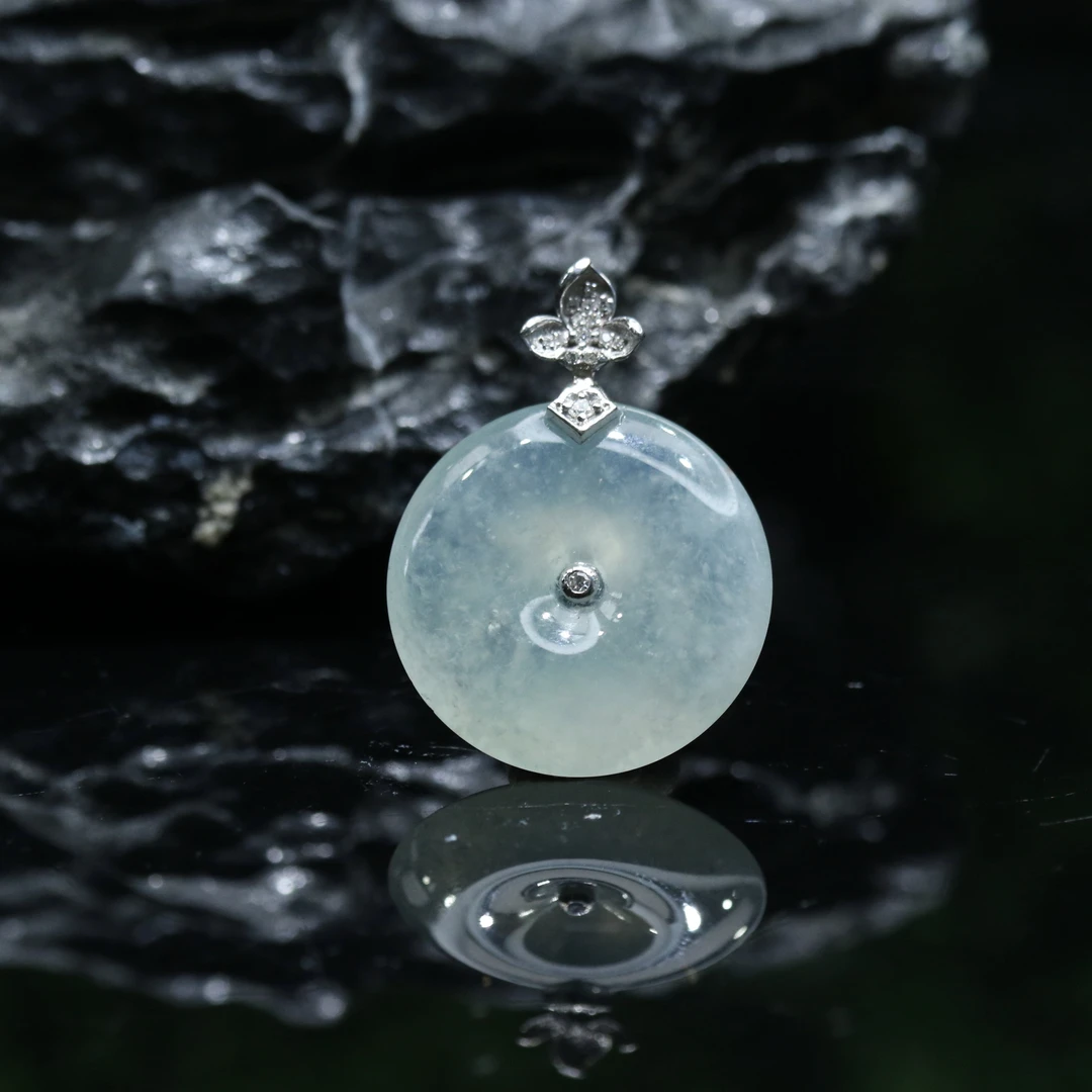 FC45天然缅甸翡翠A货18k平安扣/800121/保利厦门拍卖