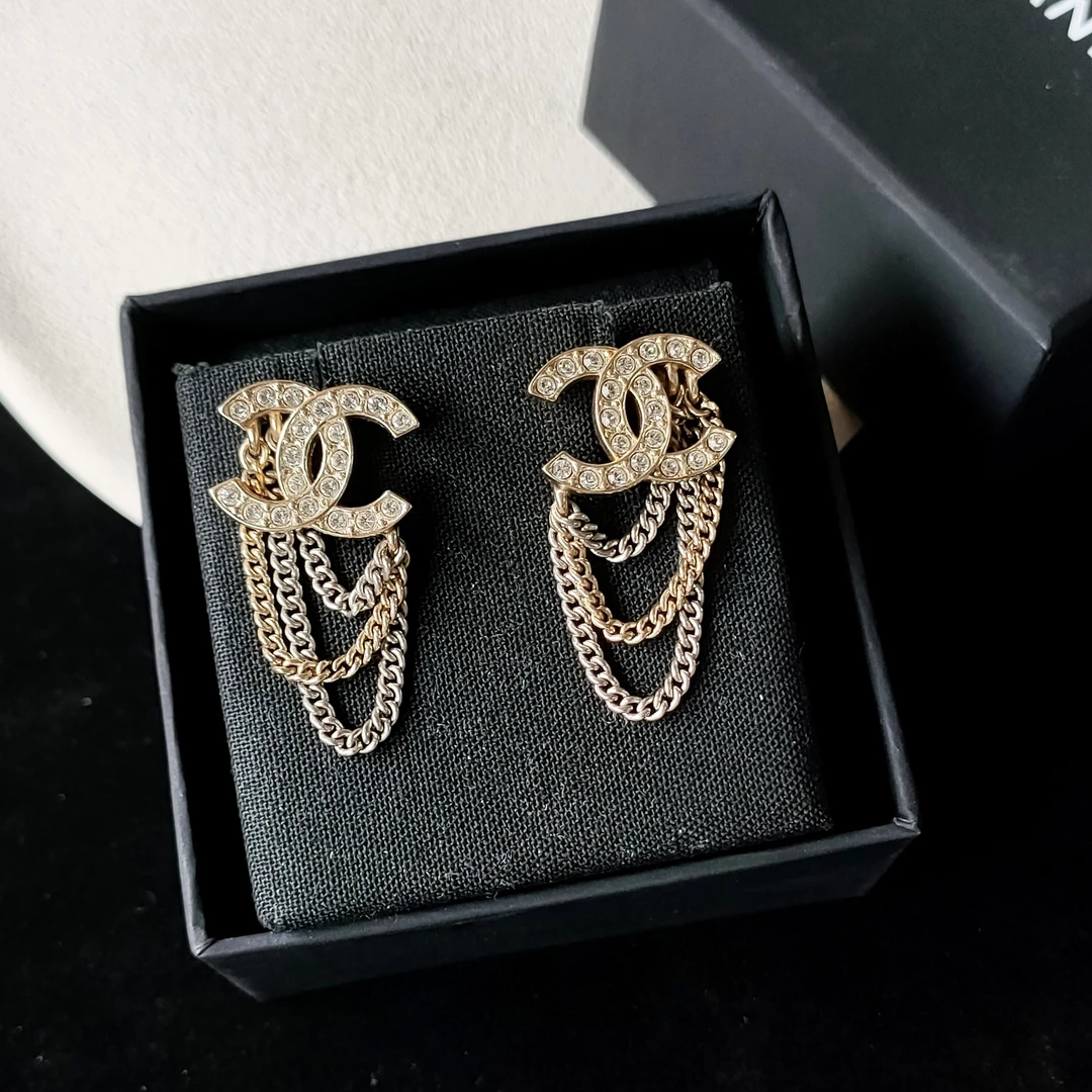 95新 Chanel/香奈儿 Azul-21B金色满钻双C金银链耳钉50117