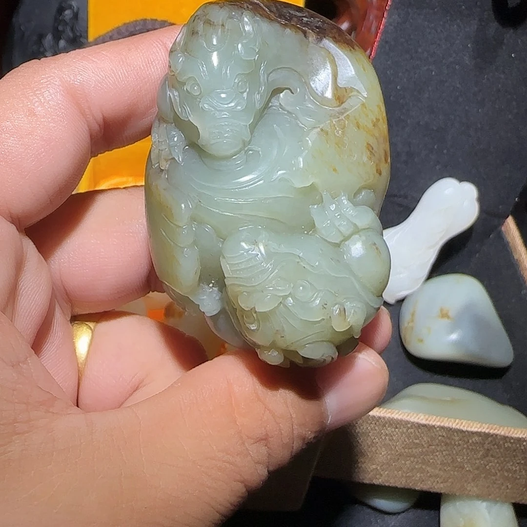 未镶嵌和田玉挂件