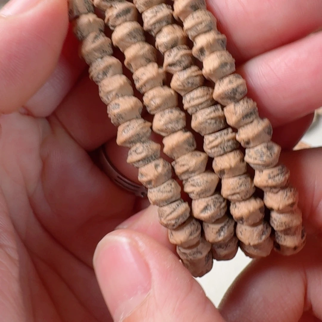 柏香籽/百香籽吊坠